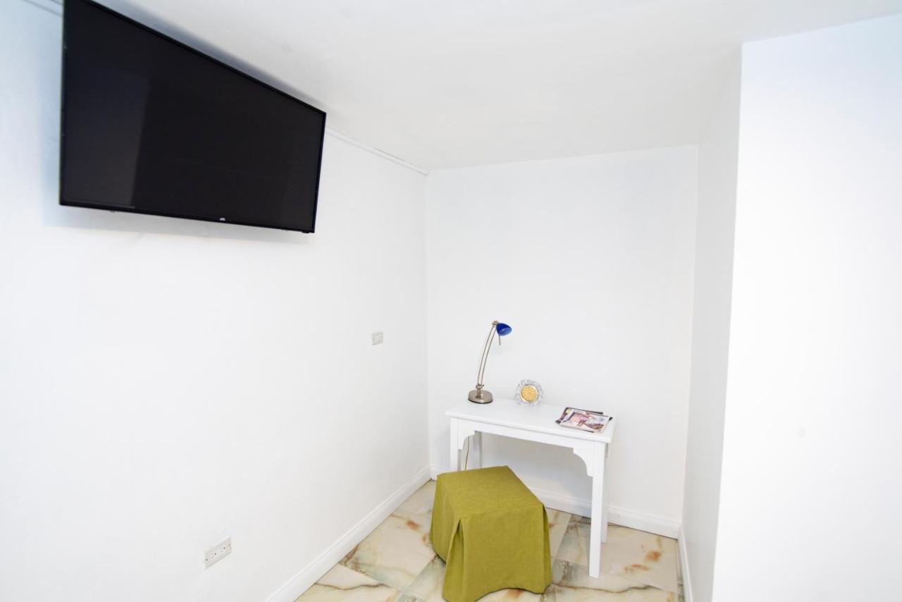 Pulse Rooms At Trafalgar Kingston Eksteriør bilde