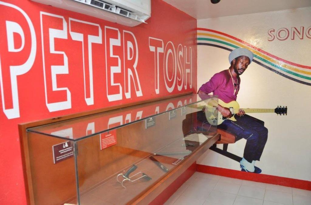Pulse Rooms At Trafalgar Kingston Eksteriør bilde